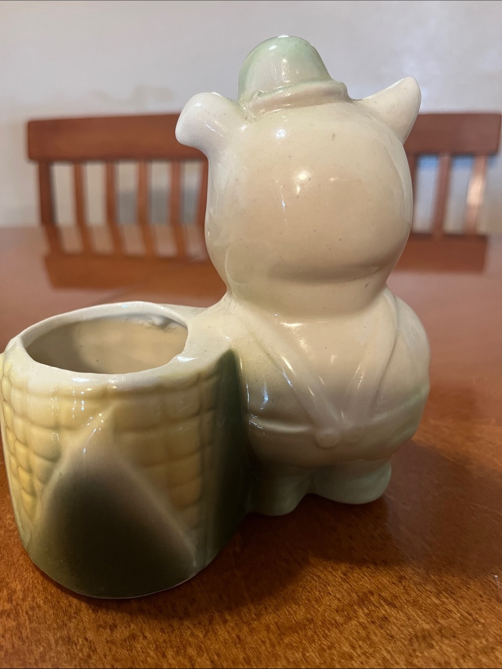 Ceramic Pig Planter with Corn Basket - Pastel Pink, Yellow & Green - Picture 4 of 7